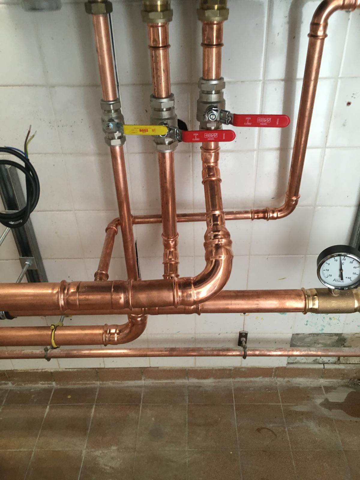 Commercial plumbing installation Manchester